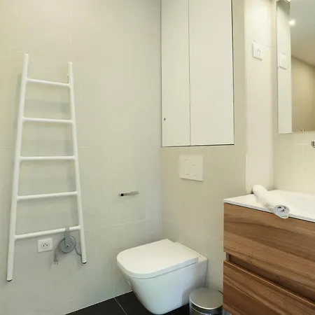 شقة Center Of By Prestige *