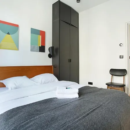 Center Of By Prestige