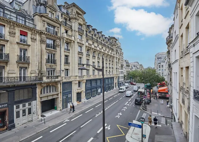Center Of By Prestige