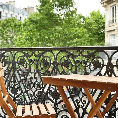 Center Of By Prestige Appartement Parijs